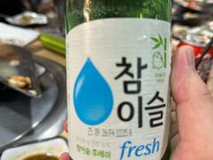 -大关领烤贝壳海鲜汤