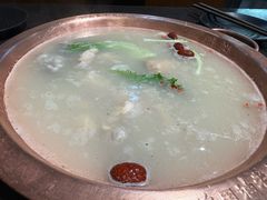 -锅说大脸毛肚重庆老火锅(佐阾店)