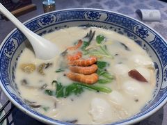 极品鱼头皇-山外山菜馆(玉泉路店)