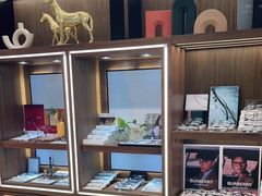 -一代眼镜·蔡司配镜(浦东大拇指广场店)