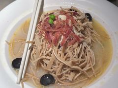 -吴越荣记苏州菜·松鼠桂鱼(月光码头店)