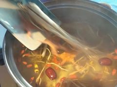 -千岛蚝高压锅生蚝·人参火锅(白云万达店)