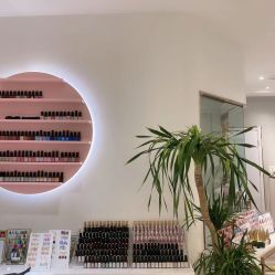 -染指坊日式美甲美睫设计中心