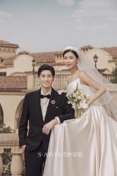 -雪中彩影婚纱摄影·微光艺术中心