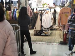 -兴旺欧韩城(上海兴旺国际服饰城店)