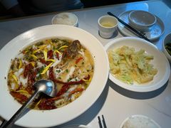 -江渔儿酸菜鱼(万科东荟城店)