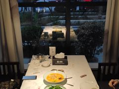 靠窗位-古越舫·精品杭帮菜(商都路店)