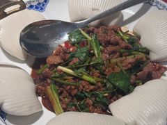 -维园悦谱·海派家常菜(乌鲁木齐南路店)