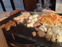 -八色五花肉(新村2号店)
