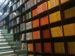 -新华书店(新街口旗舰店)