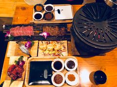 -炙忧烤肉屋(中国铁建广场店)