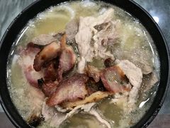 猪肝瘦肉叉烧-鑫馨餐厅