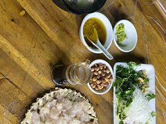 -官塘陈记鱼生·潮汕砂锅粥·牛肉火锅(潮枫路总店)