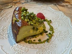 开心果巴斯克芝士蛋糕-BROWNSTONE布朗石西班牙餐厅(富城店)