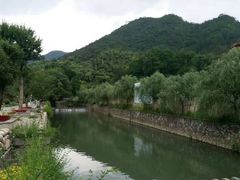 -灵岩山风景区