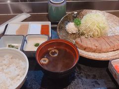 -牛かつもと村(原宿店)