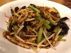 -hallch 好吃餐厅(全运村中央广场店)