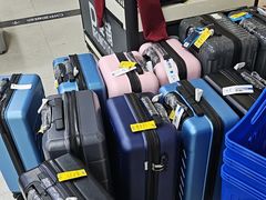 -BIGOFFS超级折扣(中街星汇广场店)
