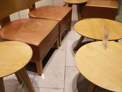 用餐区-星巴克(镇江苏宁广场6F店)