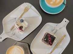 -UNI UNI(环亚凯瑟琳店)