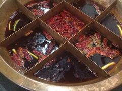 -渝味村火锅厅(白楼店)