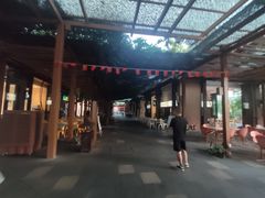 -三亚湾红树林度假酒店美食街