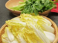 -后院烤吧·木炭烧烤·烤鱼·云贵川火锅(忻州古城店)