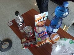 -洛哈思全球商品折扣仓(昆山路店)