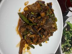 -关东小磨东北菜(漕河泾印象城店)