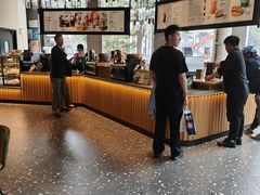 -星巴克臻选(湖滨道店)