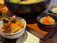 -银米·云南传统过桥米线(双廊黑金冠店)
