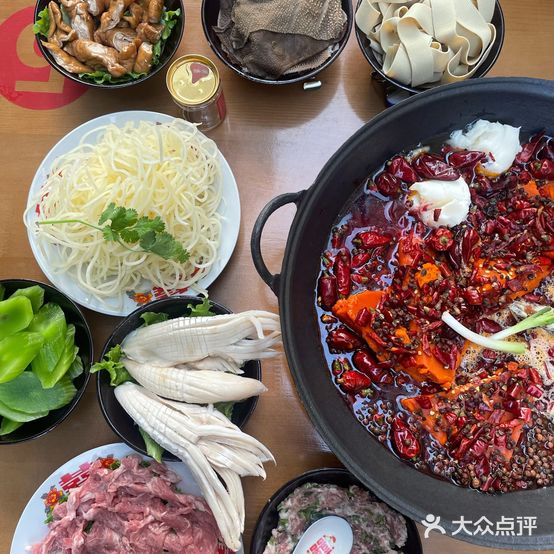 大四喜老火锅(宏文路店)