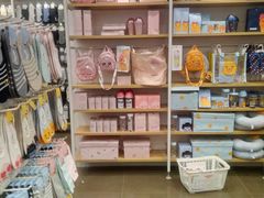 -名创优品(天津市河东万达广场店)