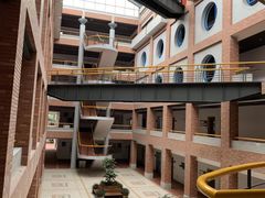 -浙江万里学院(钱湖校区)