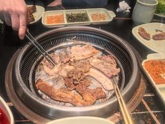 梨花拌牛肉-梨花自助烤肉(西三旗万象汇黑金店)