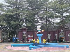 -史努比缤纷世界