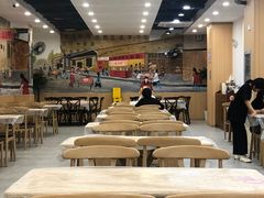 -江城燕子大排档(江汉路步行街店)