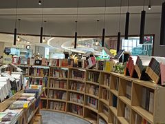 -新华书店(印象城店)