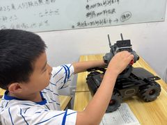 -创炫青少年创新实验室·AI·编程·科创(临港店)