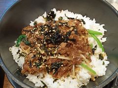 牛肉石锅拌饭-·缸桶屋·韩式牛肋条自助烤肉(西湖D11店)