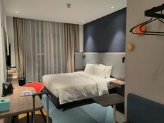 -珠海拱北口岸智选假日酒店