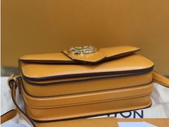 -妃鱼奢侈品回收寄卖(太古汇店)