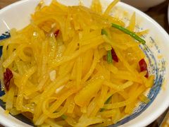 酸辣土豆丝-满园烤鸭·春饼(中街大悦城店)