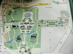 左上角-上海市龙华烈士陵园