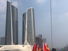 -南京眼步行桥