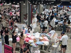 -BASEMENT FG (成都太古里店)