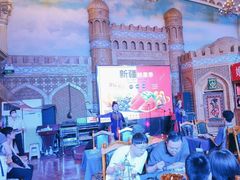 -伊带伊路新疆美食府(呼家楼店)