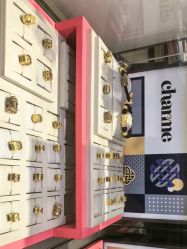 -周生生Chow Sang Sang(新世界店)