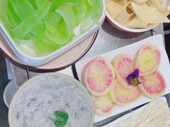 -生活如沸·顺德水牛奶火锅(大学路店)