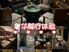 -瑞虹新天地月亮湾